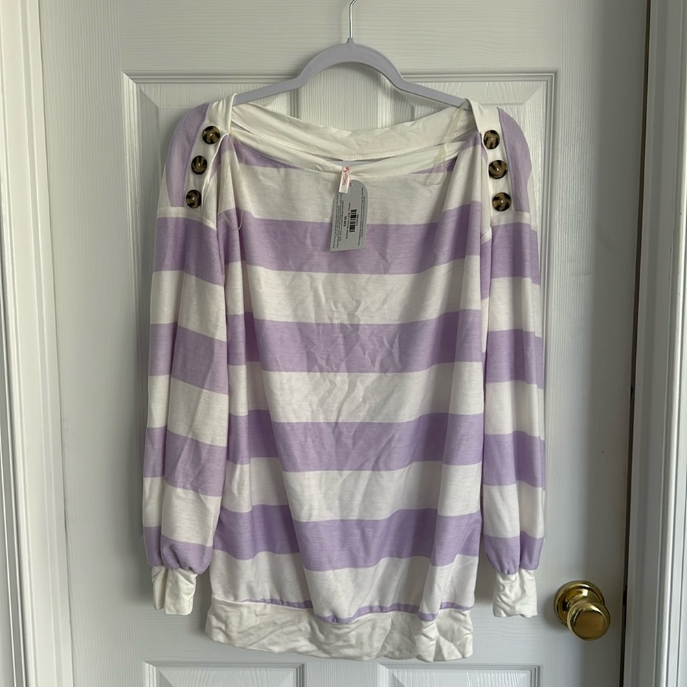 Long sleeve boat neck top size L new with tags